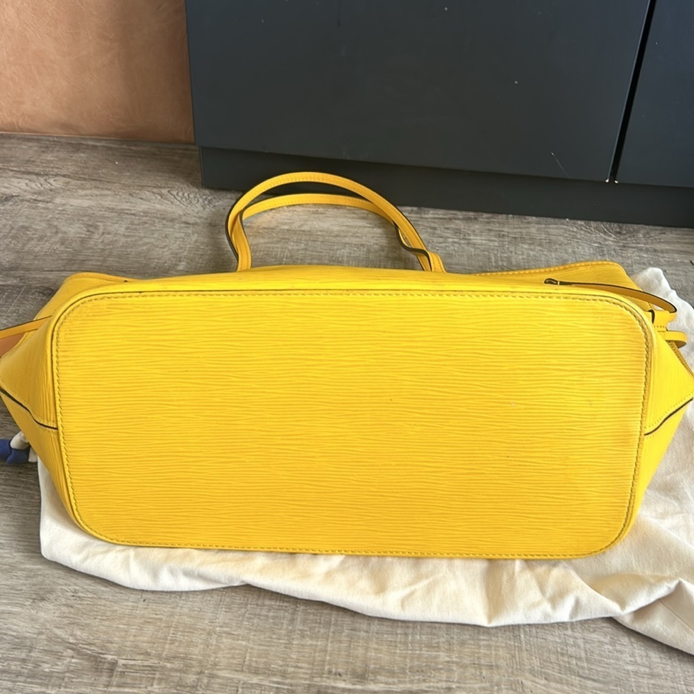 Louis Vuitton Epi Neverfull MM yellow - Picture 12 of 15